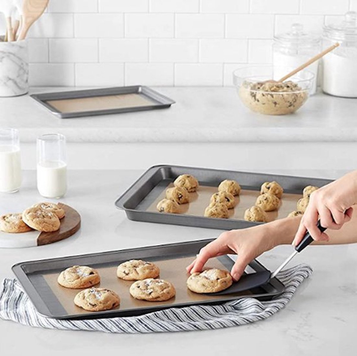 Reusable oven mat - 30 x 40 cm - Heat resistant 250°C - Black - Hygienic - Washable