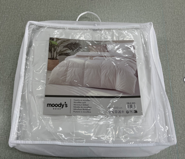 Couette Microfibre Blanche – Matelassage Box Quilted