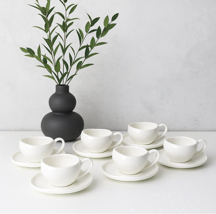 Set de tasses à moka Wave Biscuit – Almina (12 pièces)
