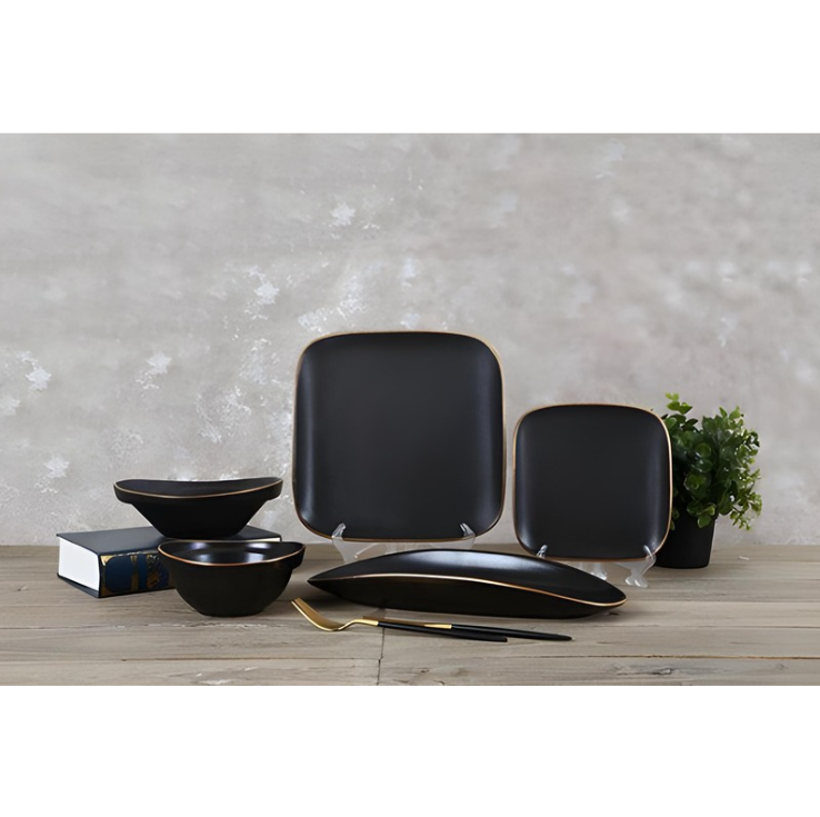 Luxury Plates from the Evry Collection by Bricard, 25 pieces