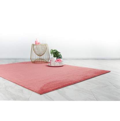 Tapis Rose Poudré Luxueux avec Sous-Couche Extra Épaisse et Texture Ultra Douce