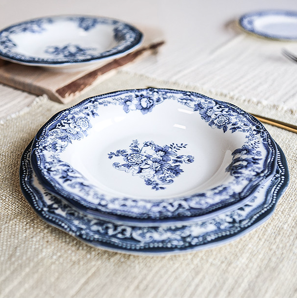 Novastyl Assiette en Grès Faustine – Bleu – 20 cm / 22 cm / 26 cm